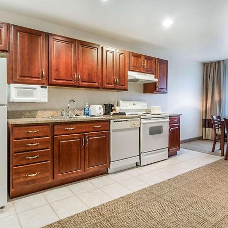 Comfort Suites At Par 4 Resort Waupaca Экстерьер фото
