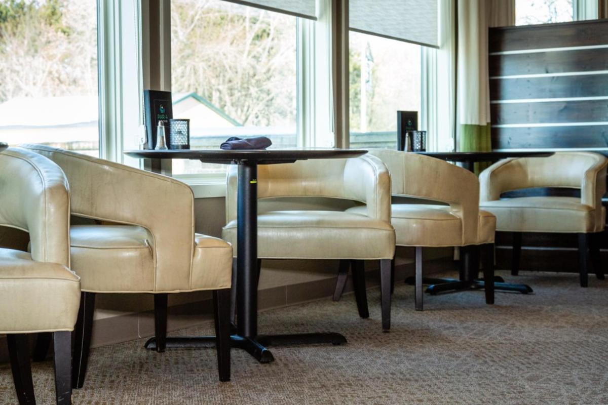Comfort Suites At Par 4 Resort Waupaca Экстерьер фото