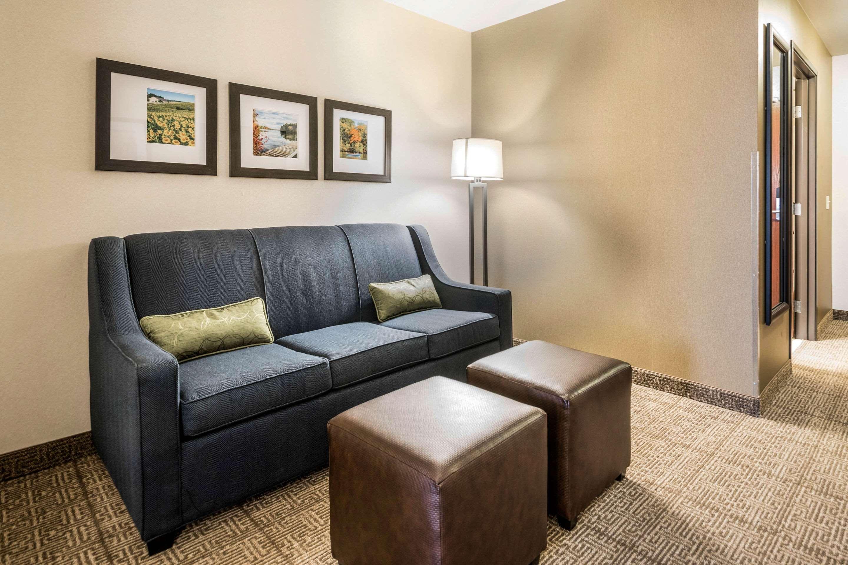 Comfort Suites At Par 4 Resort Waupaca Экстерьер фото